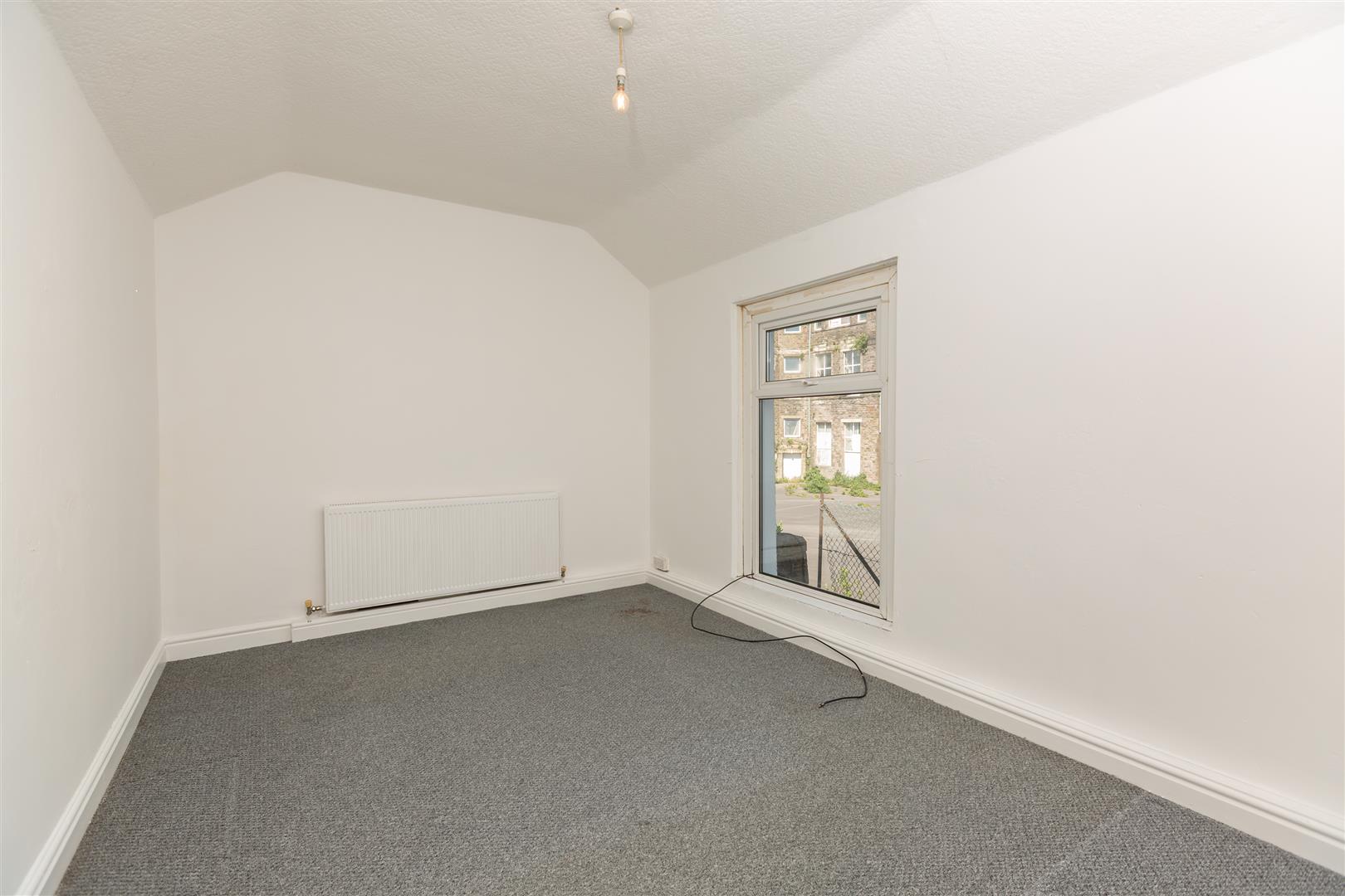 Manor Road, Manselton, Swansea, SA5 9PA
